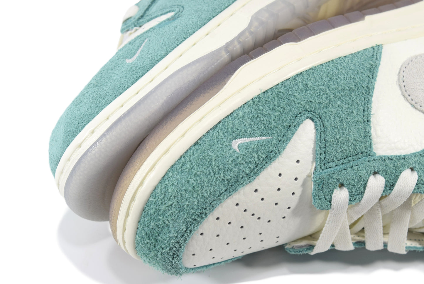 "NEPTUNE GREEN"DUNK LOW/KASINA