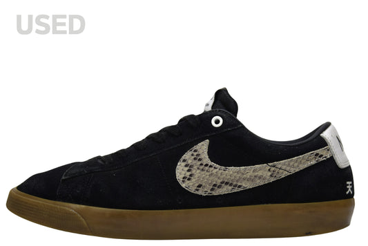 "WACKOMARIA"SB ZOOM BLAZER LOW GT QS