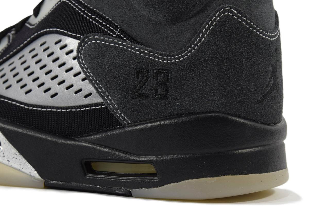 "ANTHRACITE"AIR JORDAN 5 RETRO