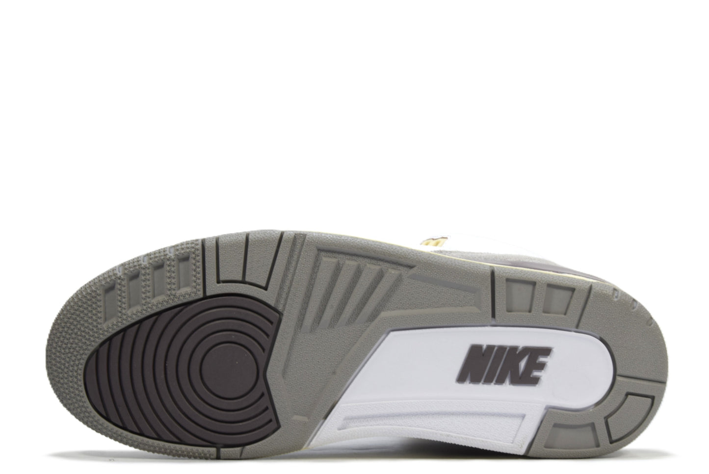 "A MA MANIERE"WMNS AIR JORDAN 3 RETORO SP