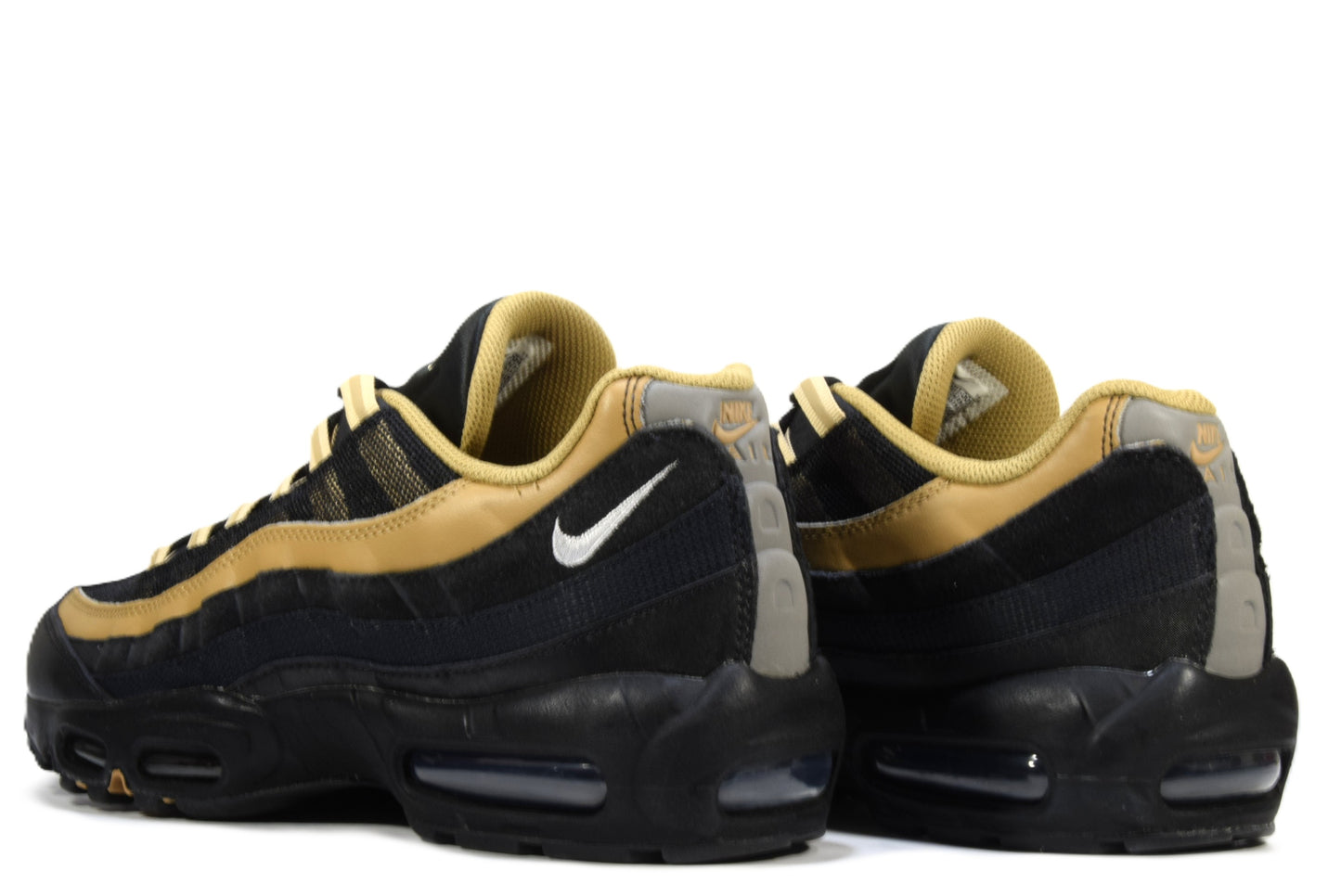 "WORLD WIDE PACK" AIR MAX 95 SE
