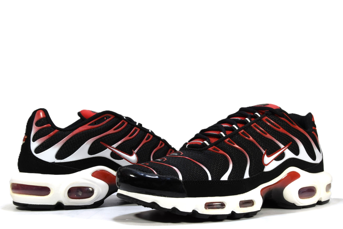 "UNIVERSITY RED"AIR MAX PLUS