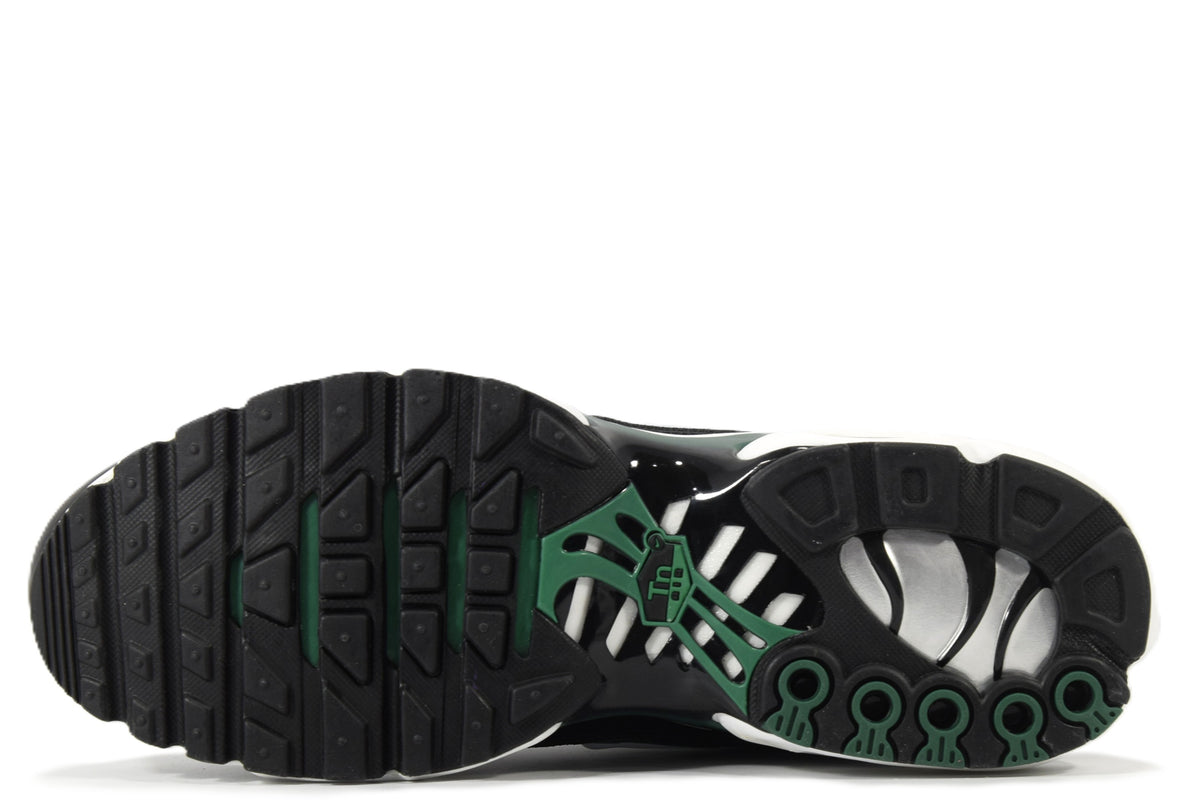 "BLACK MALACHITE"AIR MAX PLUS