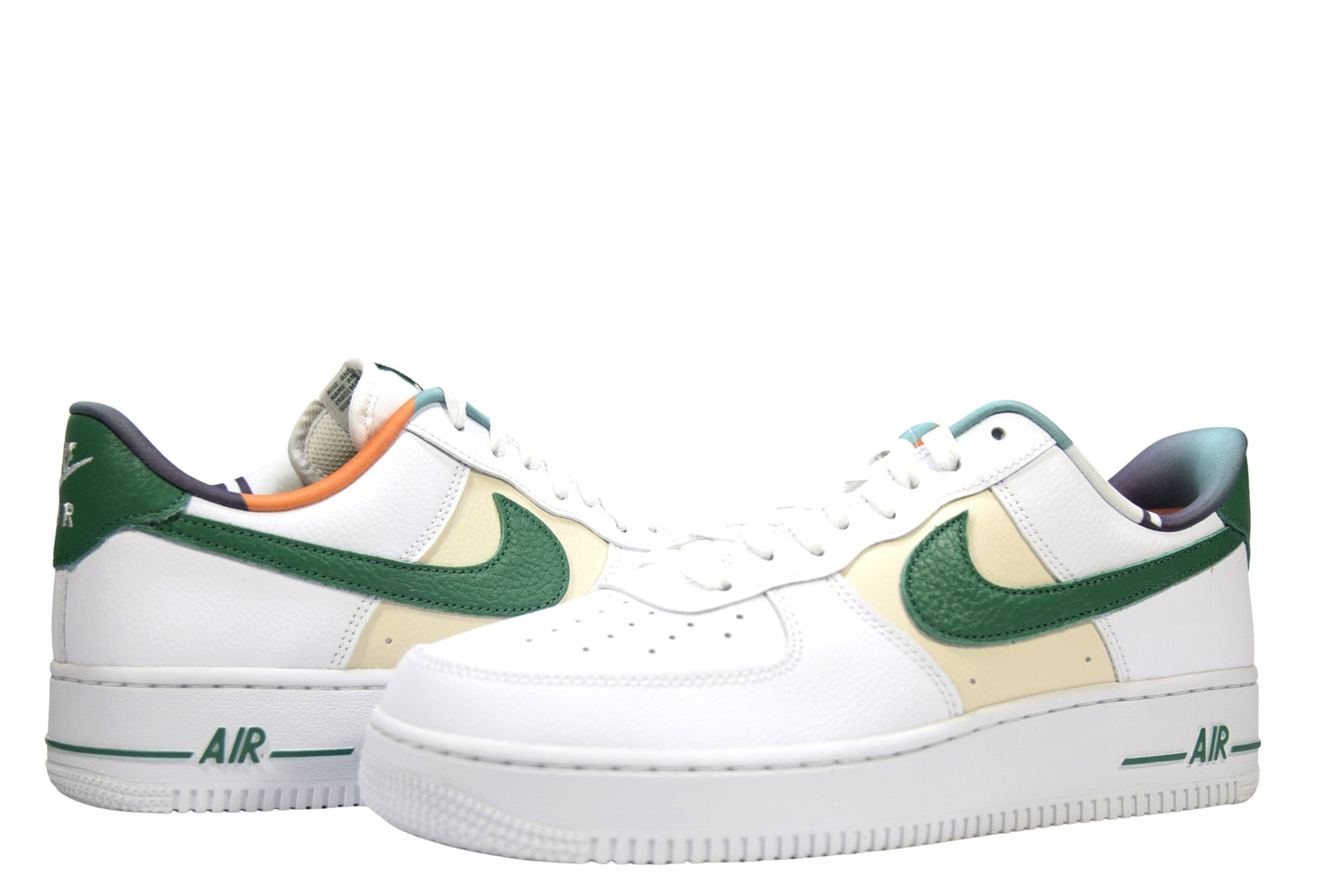 "WHITE AND MALACJITE"AIR FORCE 1 LOW 07 LV8 EMB