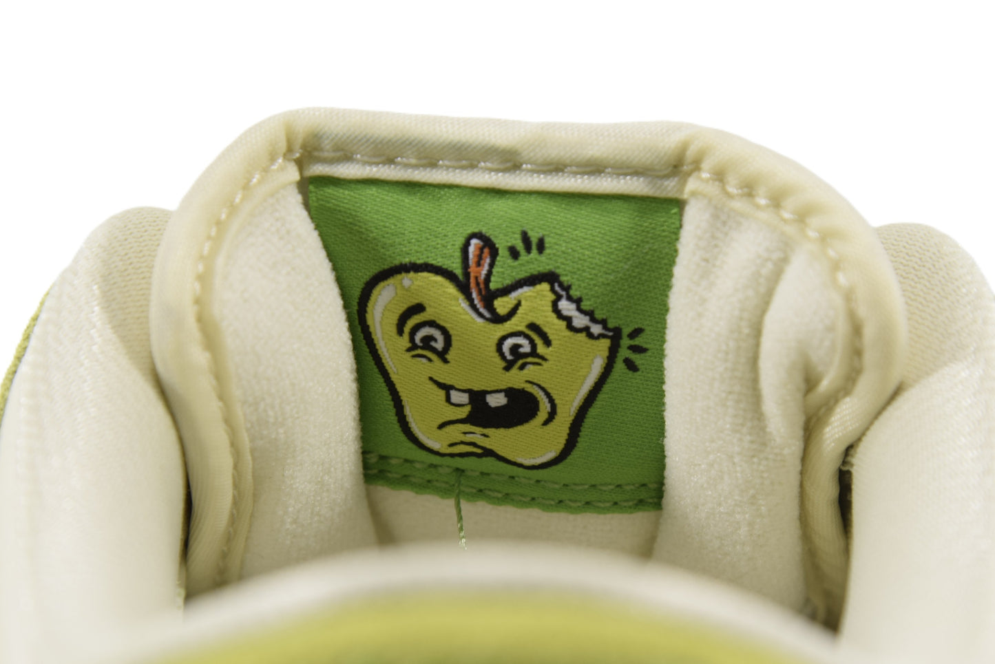"GREEN APPLE"SB DUNK LOW PRO