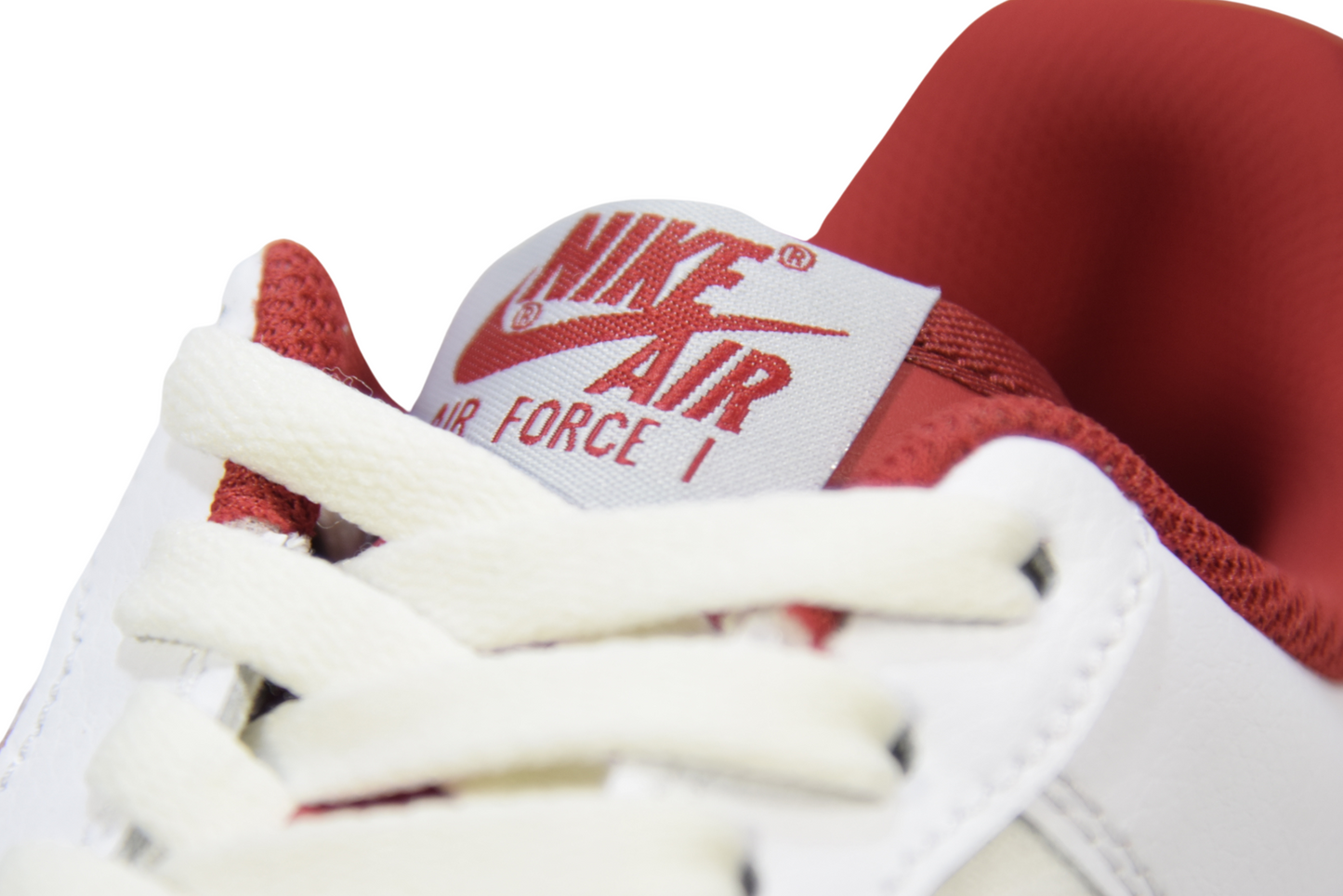 "WHITE/GYM RED"AIR FORCE 1 07 LV8