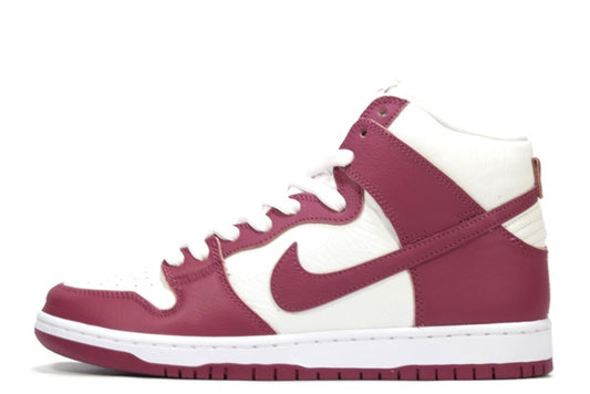 "SWEET BEET"SB DUNK HIGH PRO ISO