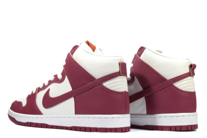 "SWEET BEET"SB DUNK HIGH PRO ISO