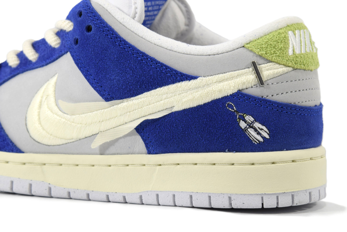 "FLY STREET WEAR"SB DUNK LOW PRO QS