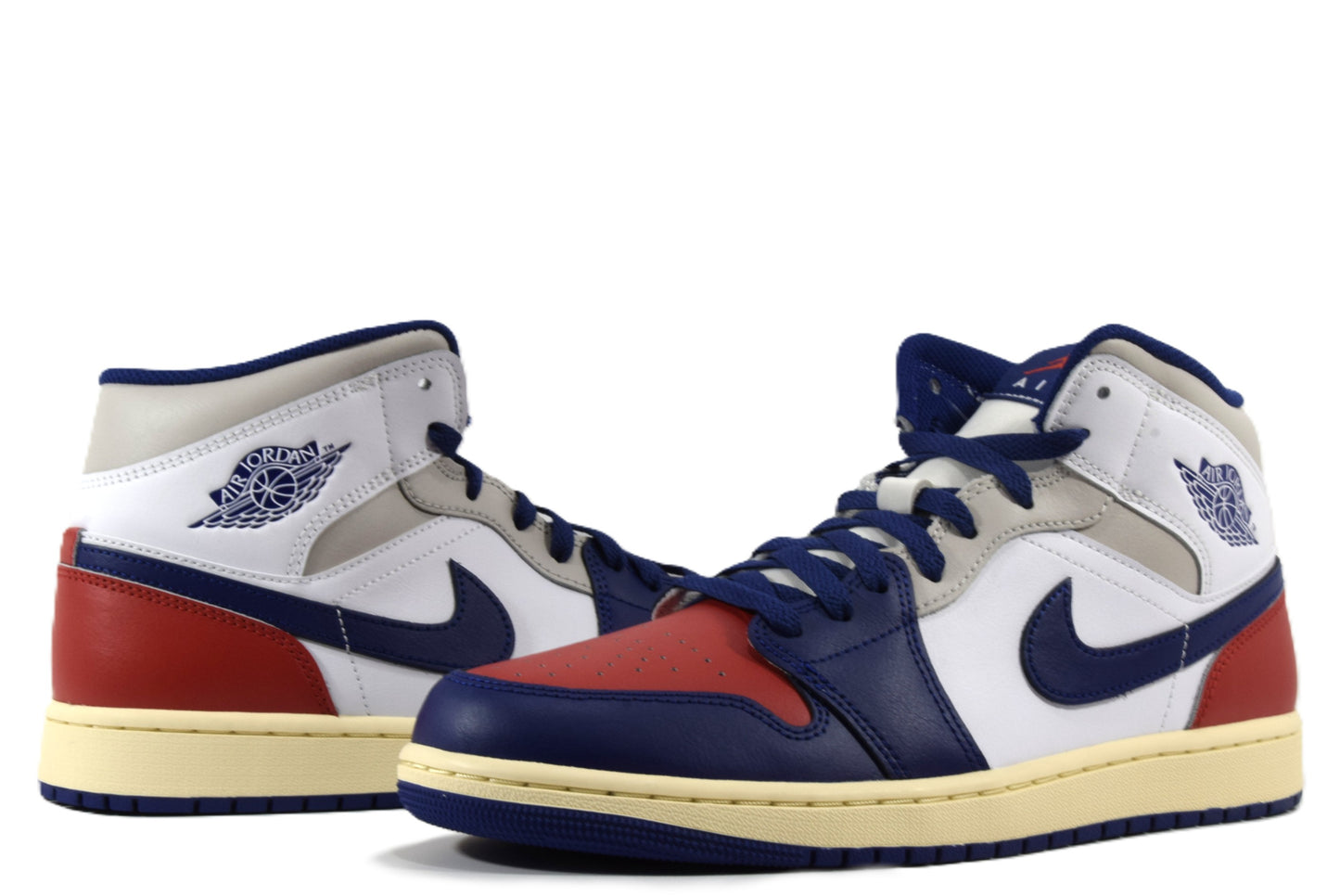 "RARE AIR"AIR JORDAN 1 MID