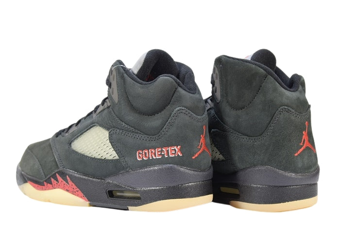 "OFF NOIR"WMNS AIR JORDAN 5 RETRO GTX