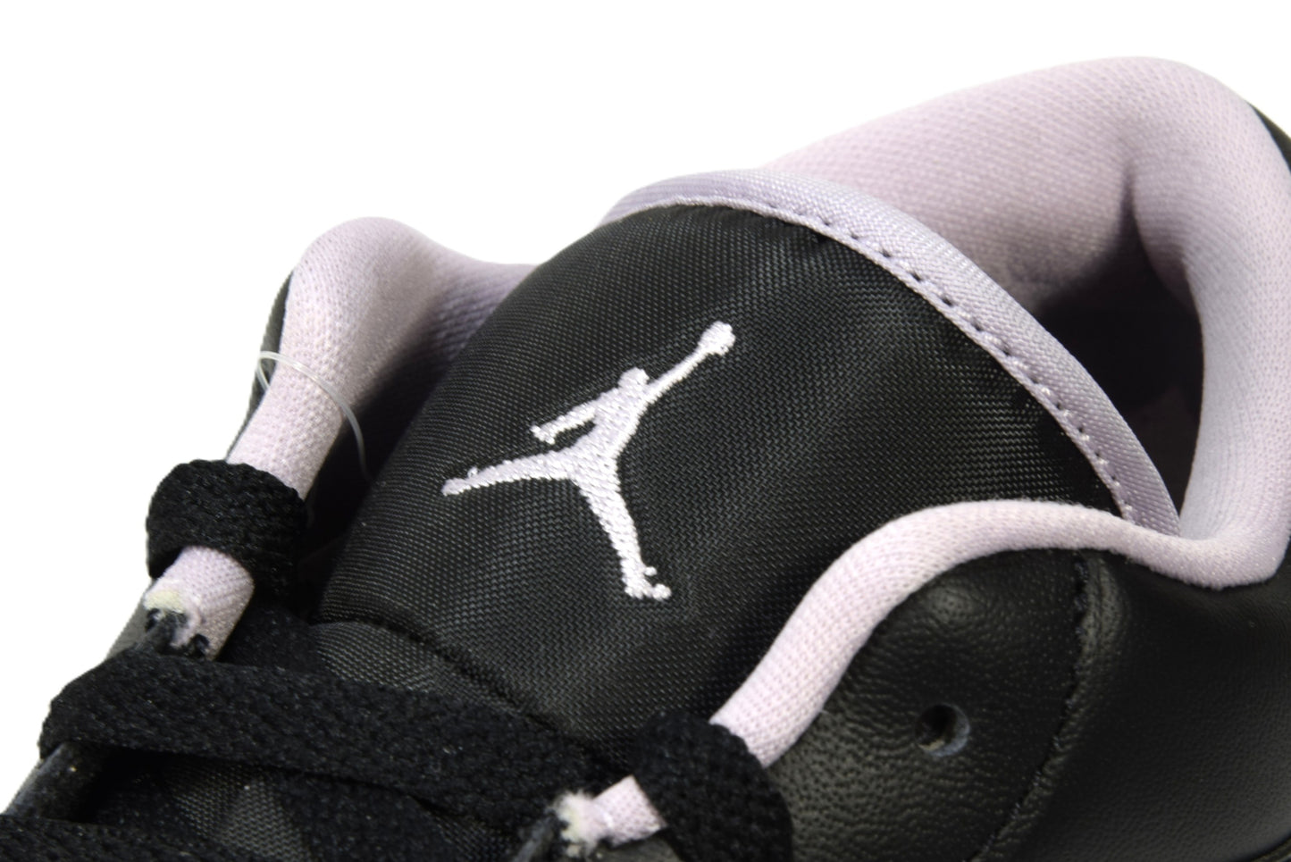 "BLACK ICED LILAC"AIR JORDAN 1 LOW SE