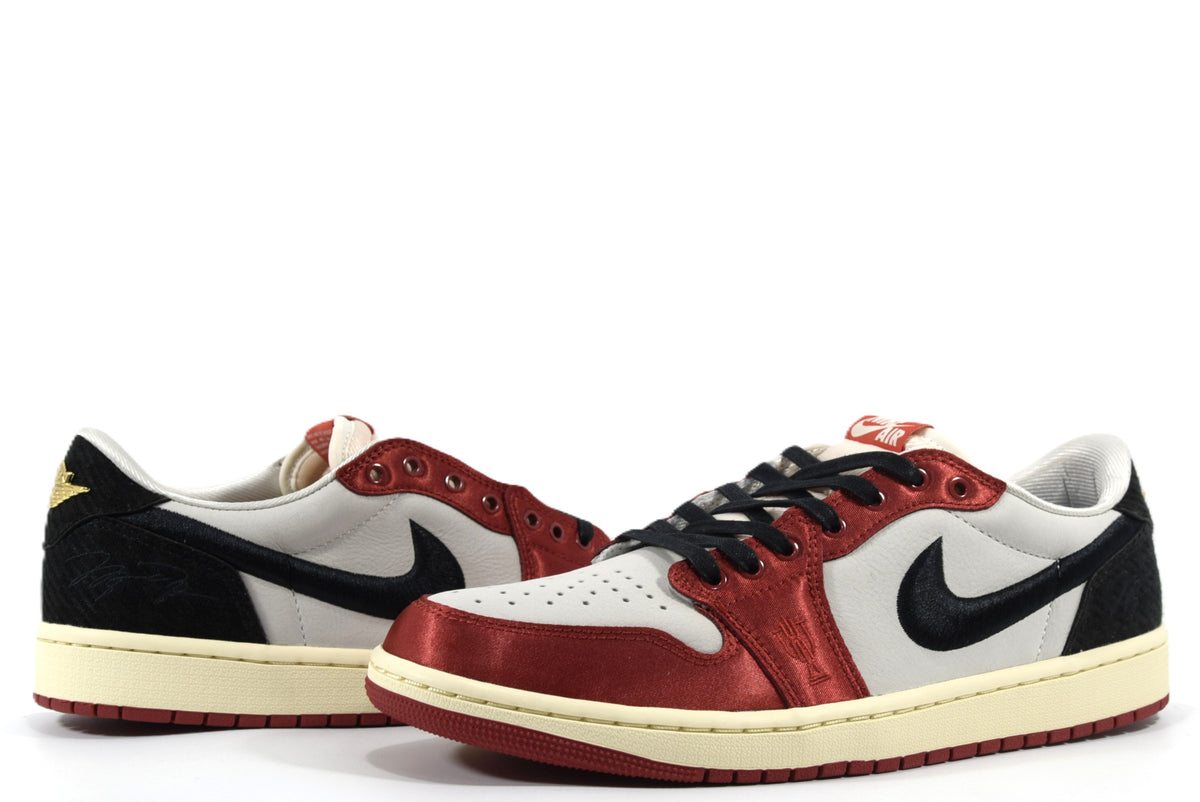 "TROPHY ROOM CHICAGO"AIR JORDAN 1 RETRO LOW OG SP