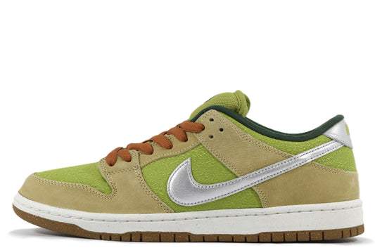 "ESCARGOT"SB DUNK LOW PRO WC