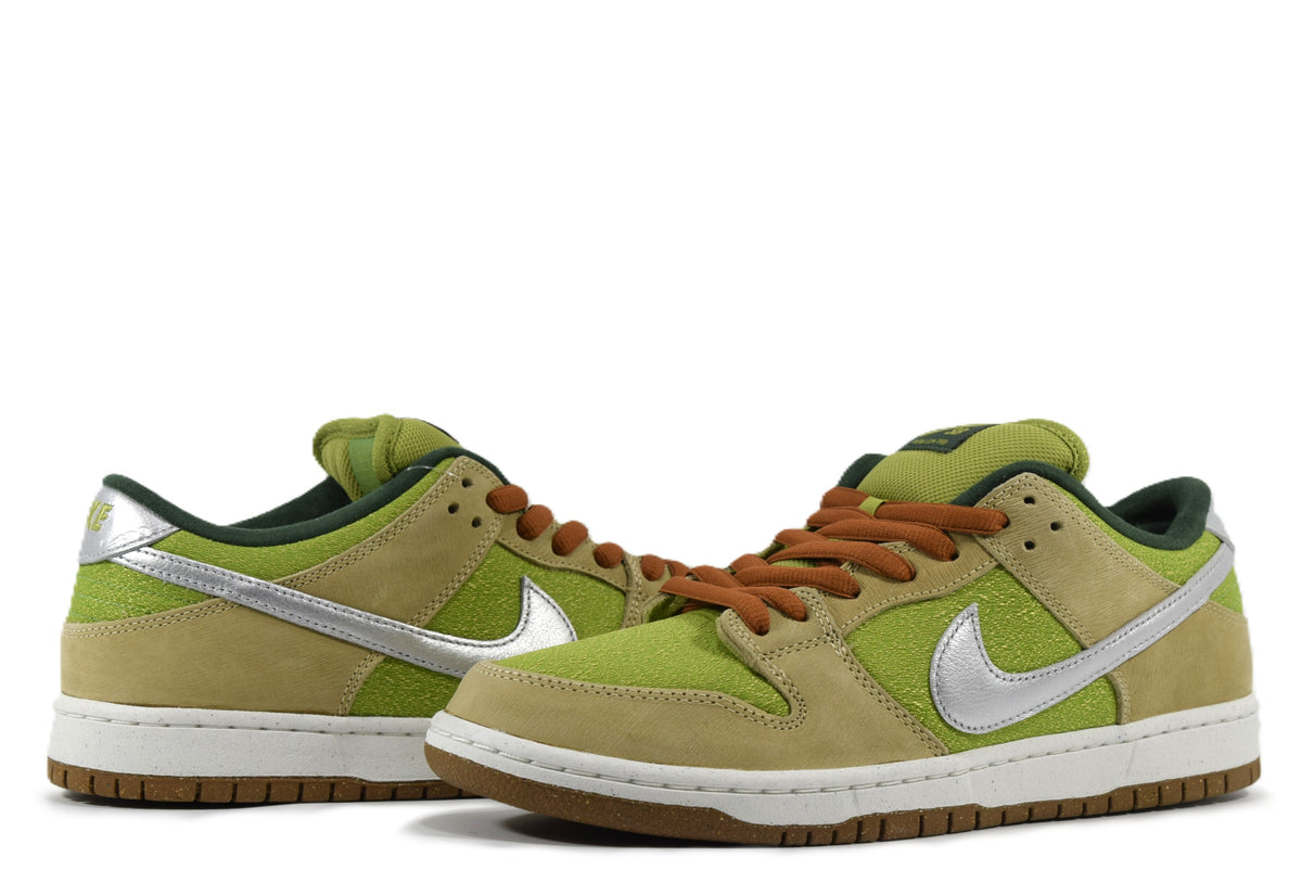"ESCARGOT"SB DUNK LOW PRO WC