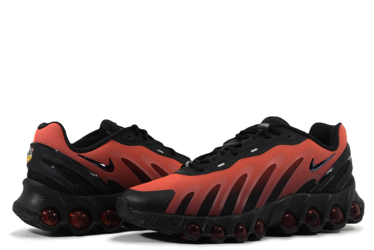 "GYM RED"AIR MAX DN8