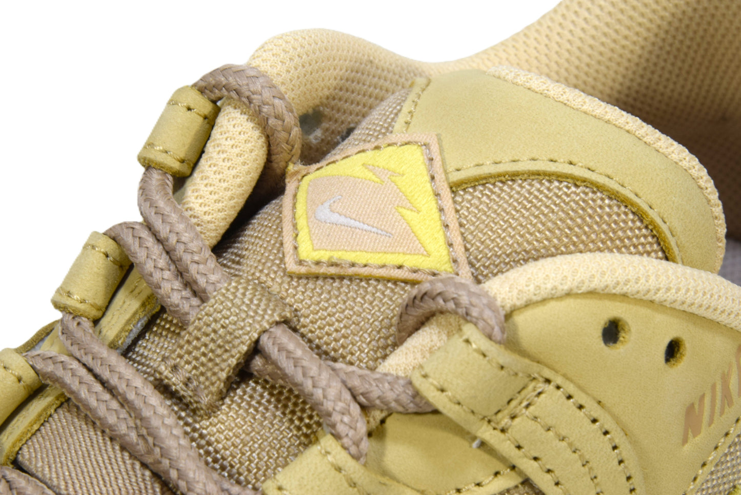 "HEMP AND SESAMI"AIR TERRA HUMARA SP