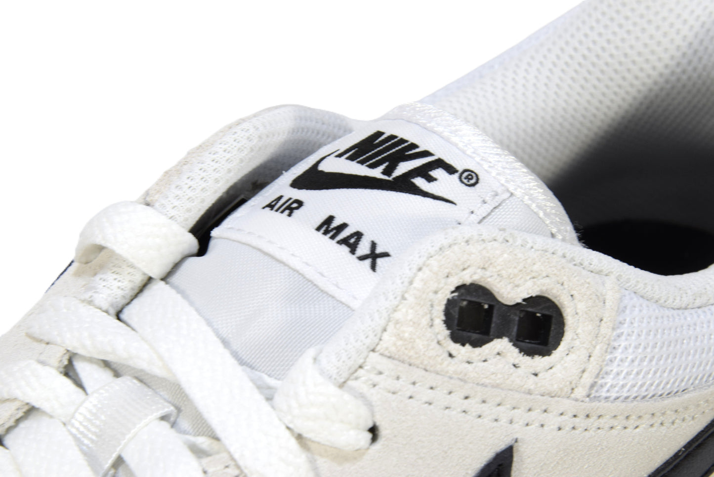 "SUMMIT WHITE BLACK"AIR MAX 1 ESS
