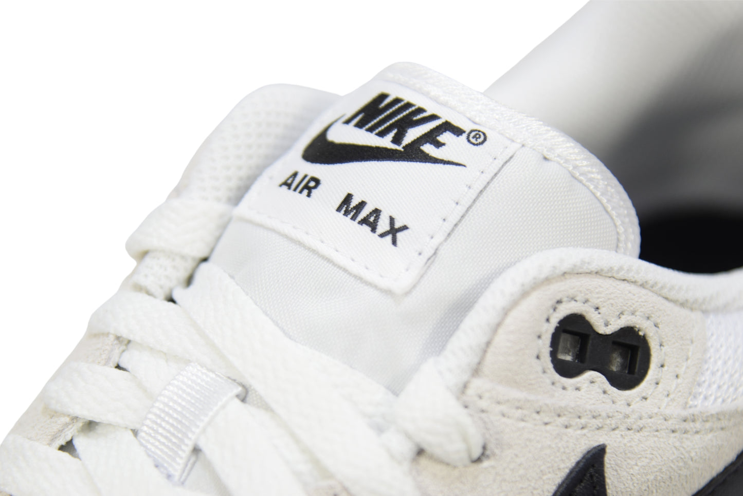 "SUMMIT WHITE BLACK"AIR MAX 1 ESS