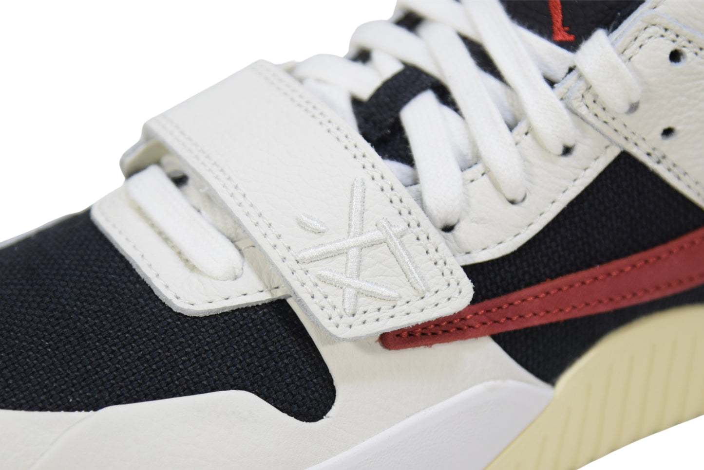 "UNIVERSITY RED"JUMPMAN JACK TR