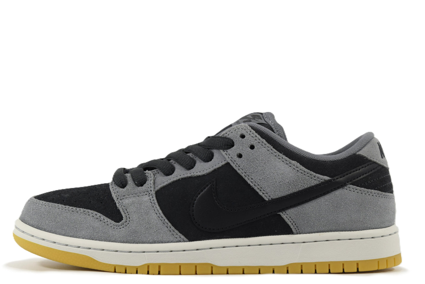 "SUPREME JEWEL RED" SB DUNK LOW PRO OG QS