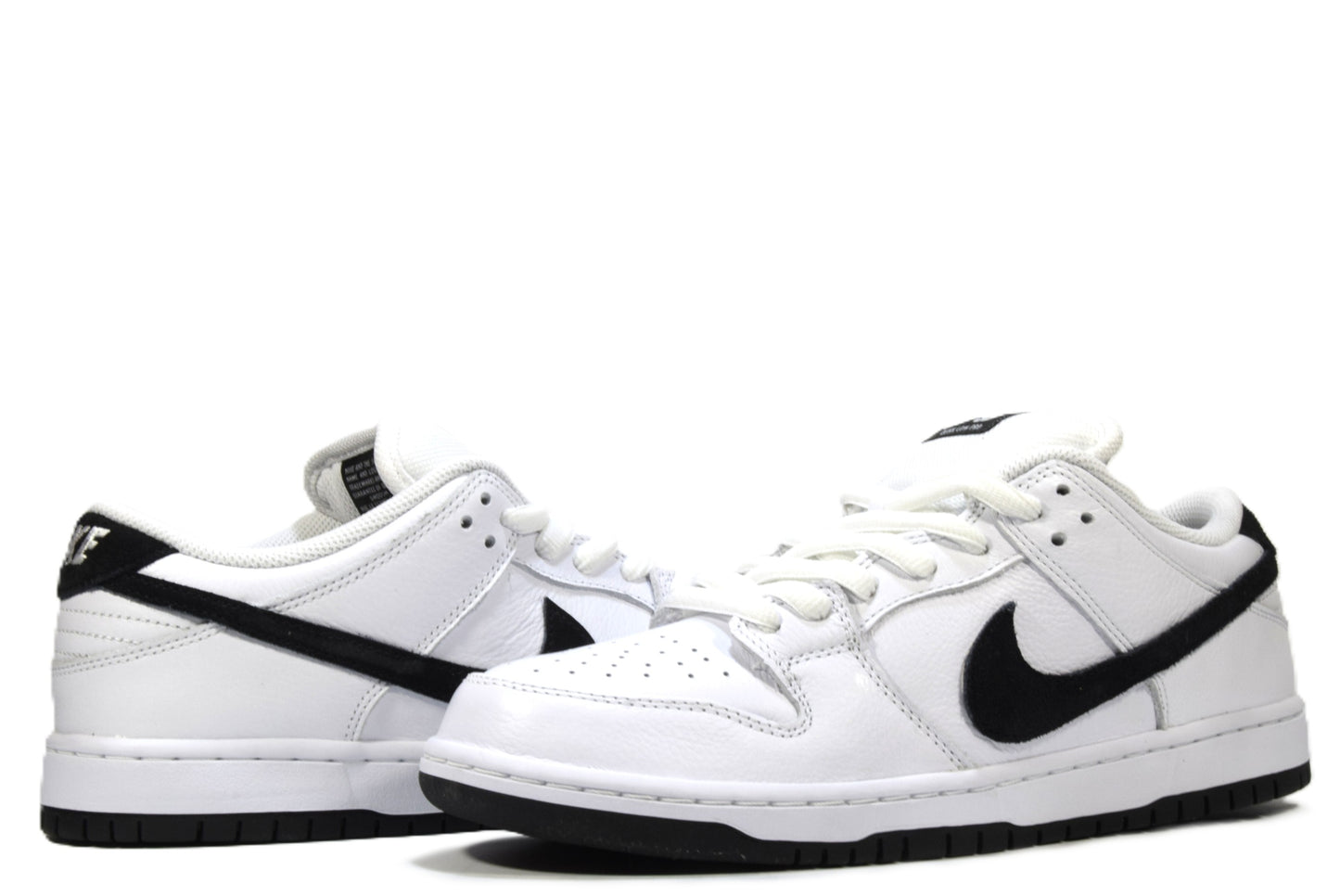 "WHITE BLACK"SB DUNK LOW PRO