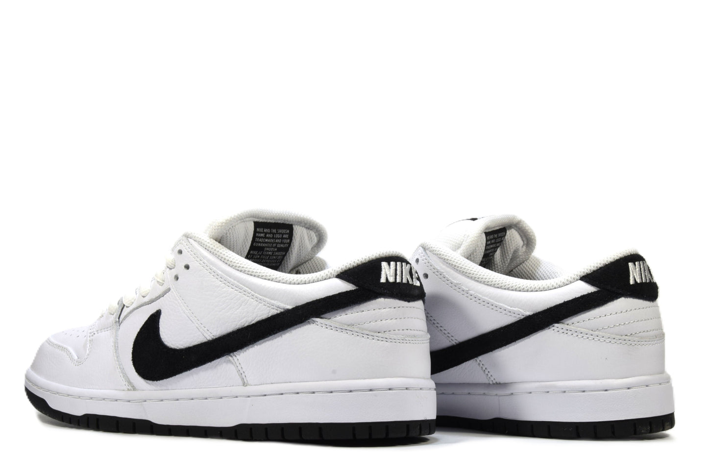 "WHITE BLACK"SB DUNK LOW PRO