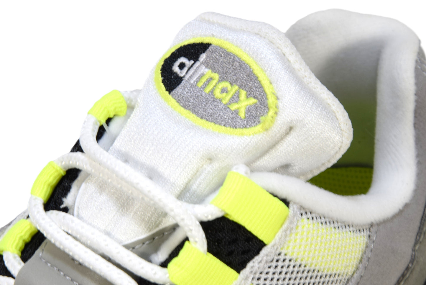 "BIG BUBBLE NEON 2025"AIR MAX 95 OG