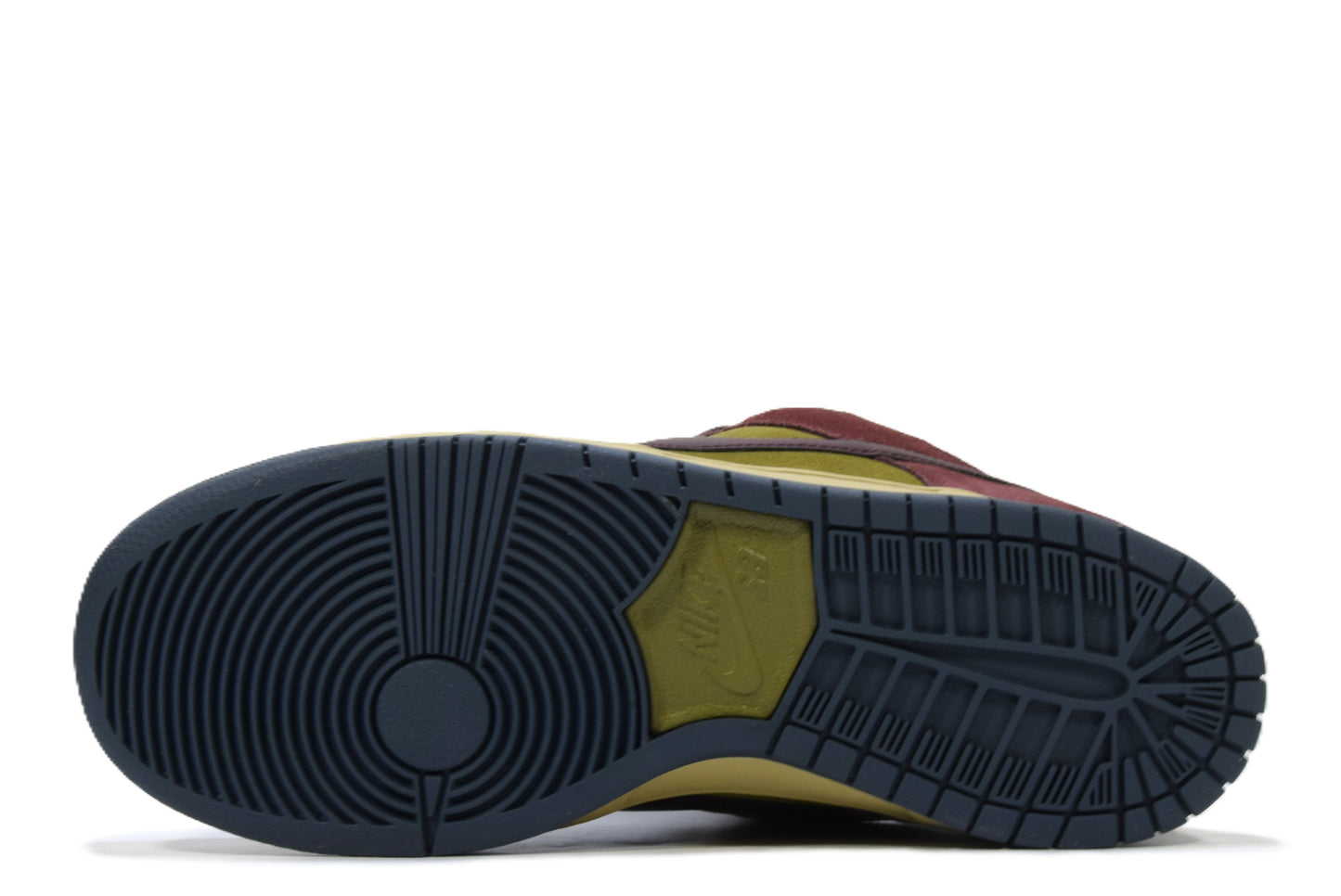 "BURGUNDY CRUSH"SB DUNK LOW PRO