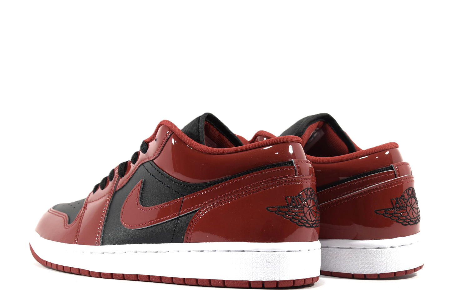 "BRED"AIR JORDAN 1 LOW SE