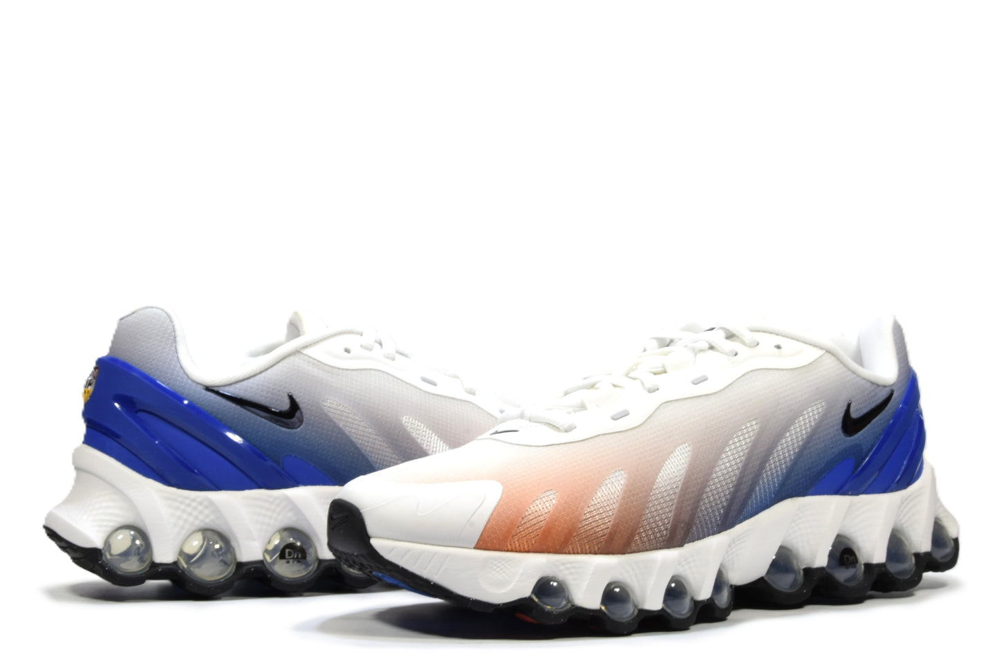 "SUMMIT WHITE"AIR MAX DN8