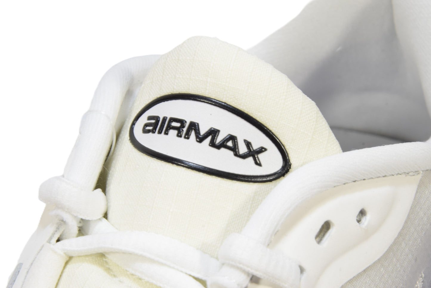 "SUMMIT WHITE"AIR MAX DN8