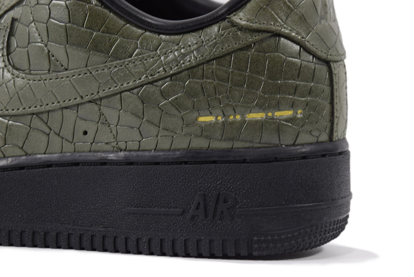 "CARGO KHAKI"AIR FORCE 1 07 PRM