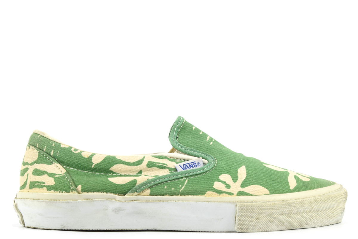 "HIBISCUS"SLIP ON